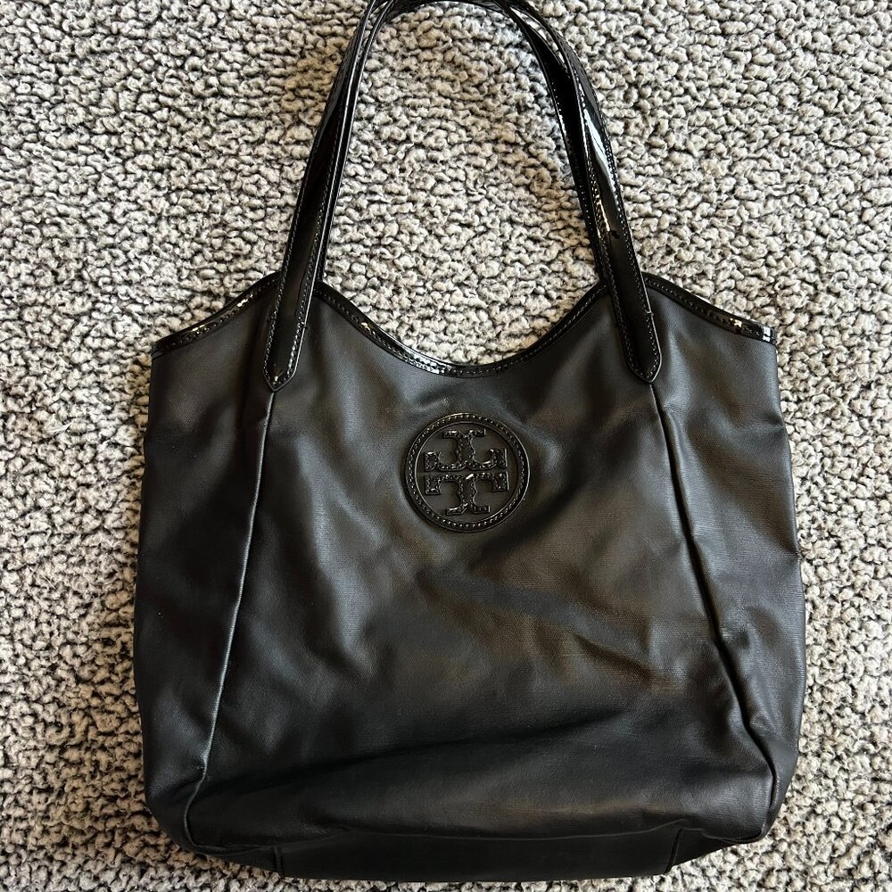 Tory Burch Solid Black Shoulder Bag - image 2